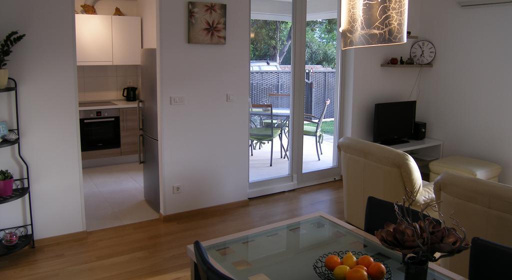 Momentum Apartment Split Phòng bức ảnh